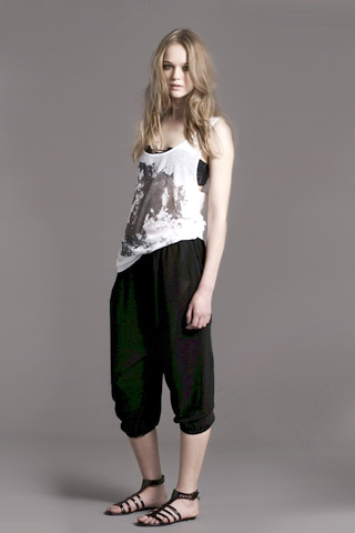 Crepe 3/4 Dress Pant